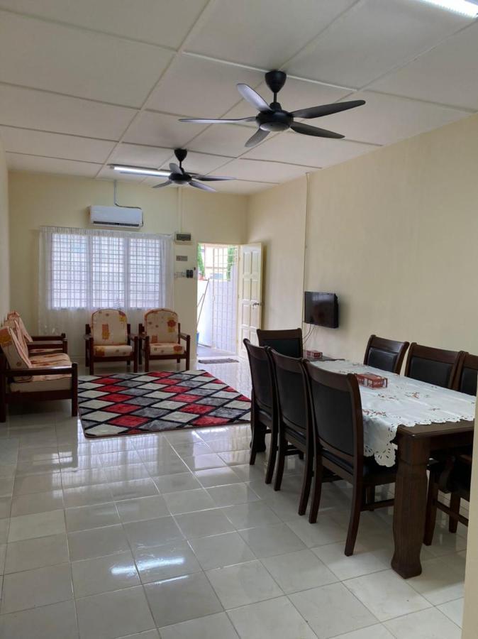 Homestay Sri Jasmine 까장 외부 사진